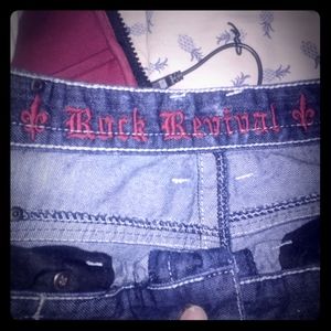 Rock revival jean shorts size 34